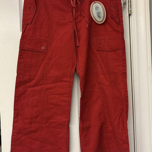 NWT BeBop Capri Cropped Pants Red Size 9. Pockets. Casual. Tie/button Waist - Picture 1 of 10